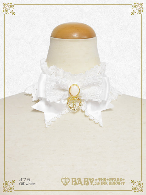 Princess Annette choker