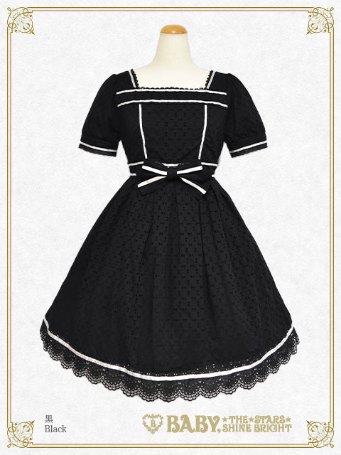 Innocent Ribbon Laceオードリーワンピース