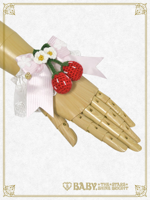 【予約】ゆらゆらいちごのStrawberry Garden お袖留め