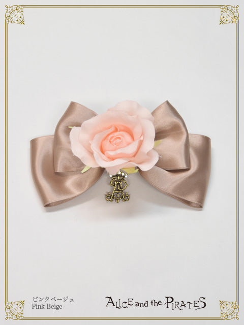 Mystical emotion corsage brooch