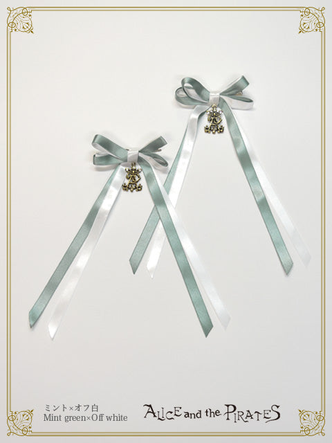 Satin double ribbon clip