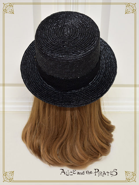 Straw hat with A/P plate