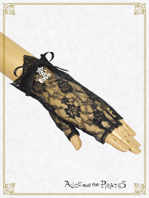 A/P Fingerless Lace Gloves