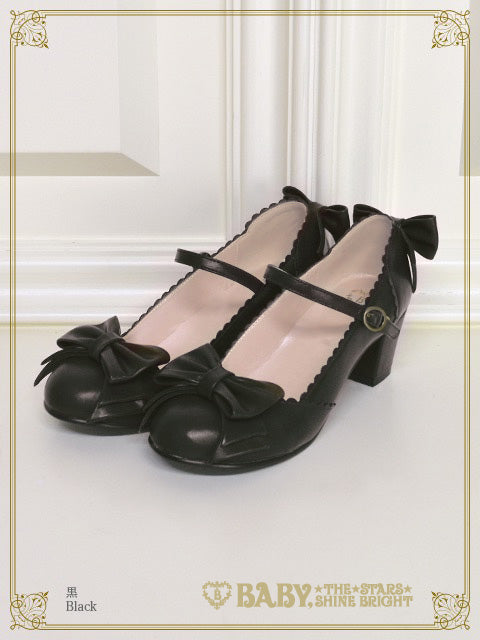 Antique ribbon shoes