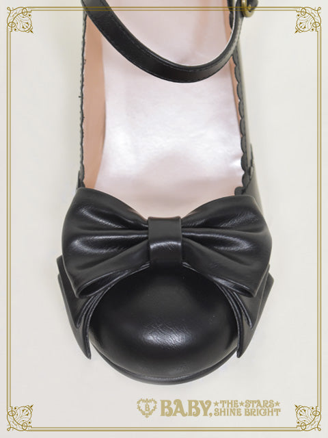 Antique ribbon shoes