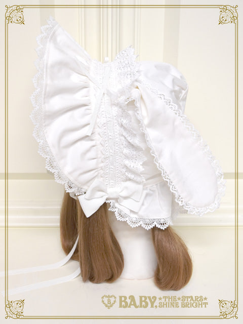 Bunny ears bonnet