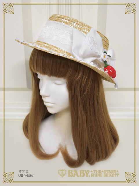 Kumya-chan and swing strawberry boater hat