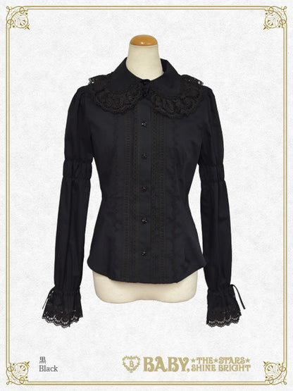 後ろピンタックブラウス