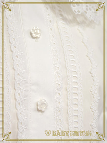 後ろピンタックブラウス