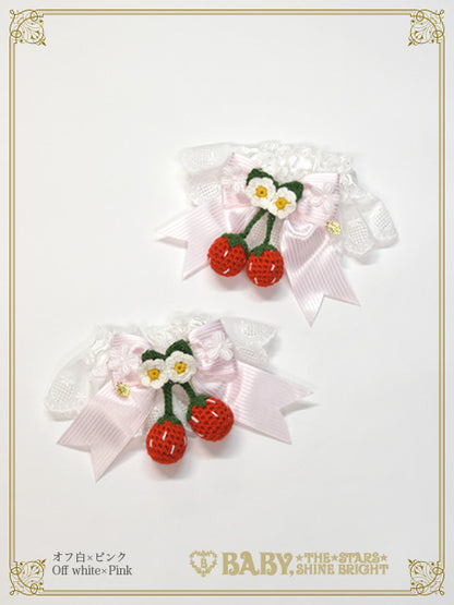[Pre-order] Swinging Strawberry Garden cuffs
