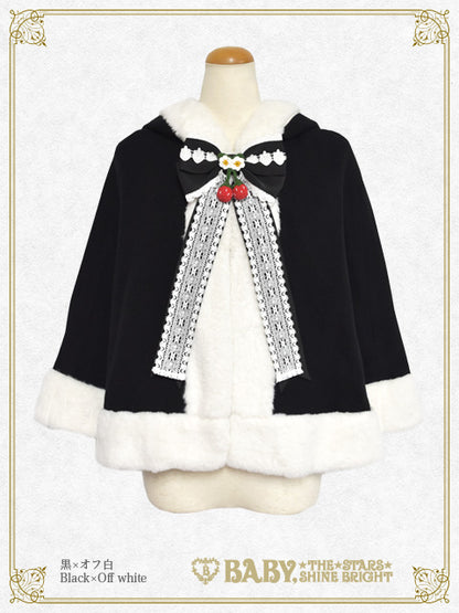 ゆらゆらいちごのうさみみファーケープ