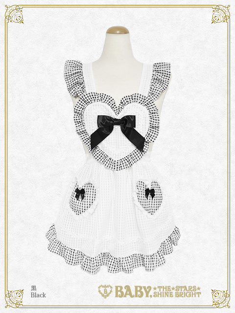 [Pre-order] Fluffy Gingham Heart Apron