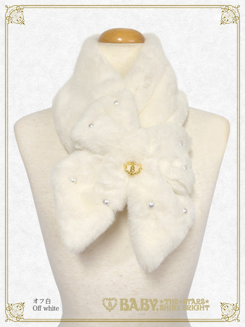 Ribbon and pearl fur muffler