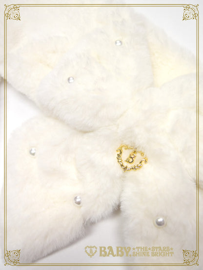 Ribbon and pearl fur muffler