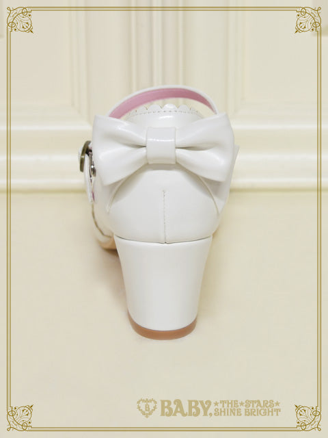 Antique Ribbon Shoes