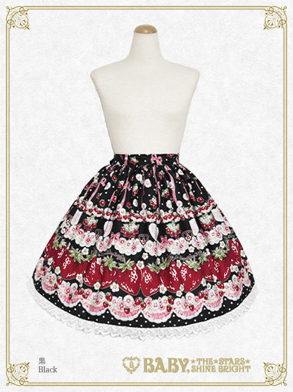 Juicy Strawberry Memory柄スカート