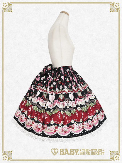 Juicy Strawberry Memory柄スカート