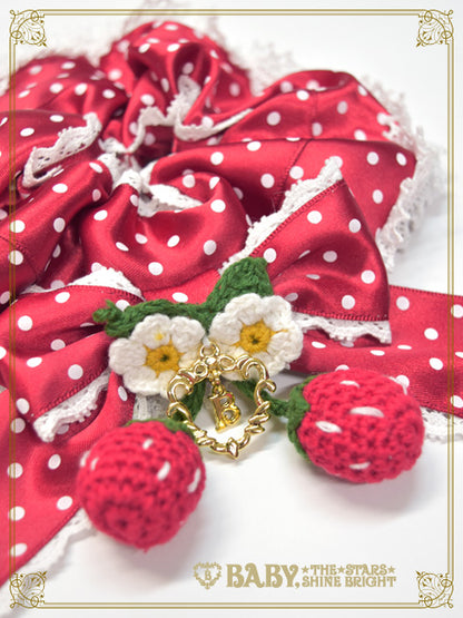 [Pre-order] Doki Doki♡Heart fluttering Princess Strawberry Dot Ribbon Scrunchie