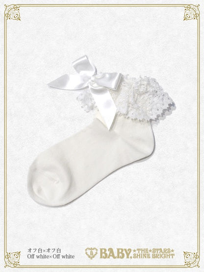 Torsion lace crew length socks