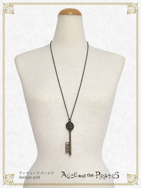 クリスの鍵ネックレス