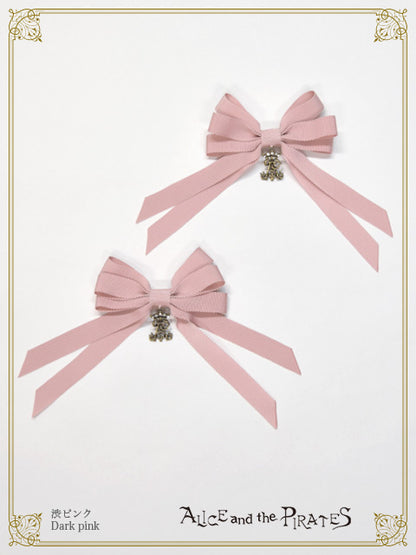 Multiple ribbon clip