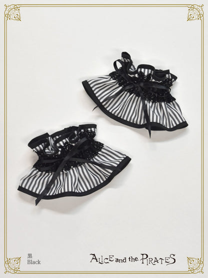 Stripe cuffs