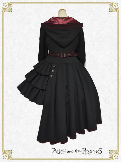 Le petit chaperon noirケープ付きコートワンピース