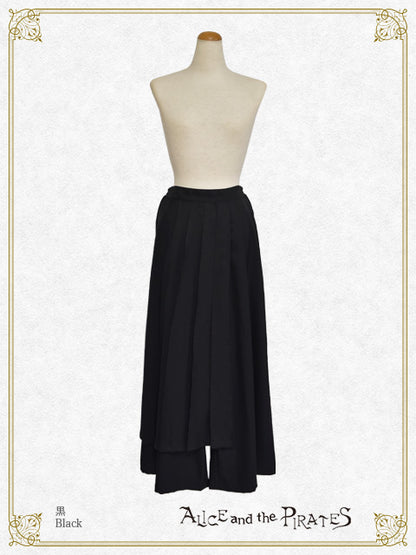 Pleated wide pants