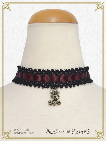 雨上がりの白昼夢レースチョーカー