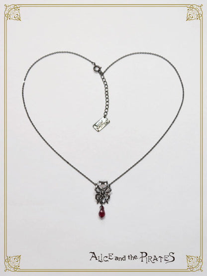 ネフィラネックレス