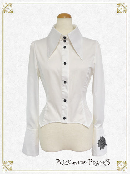 蜘蛛の巣ブラウス