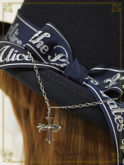 クロスチャーム付きハット