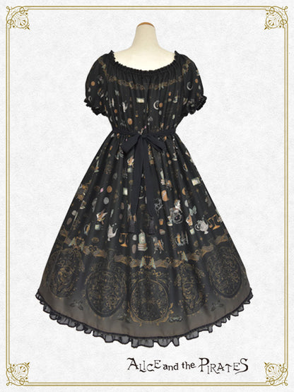 魔女と悪魔の西洋菓子店～ソロモンの小さな鍵と秘密のレシピ～柄ワンピース