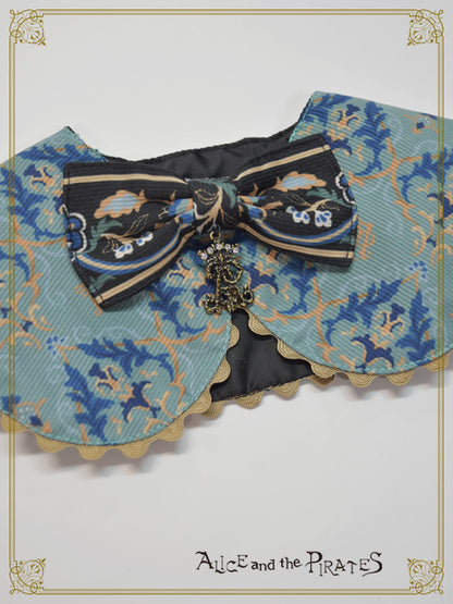 Persian rug～medallion design that weaves wishes～ Chris Cape