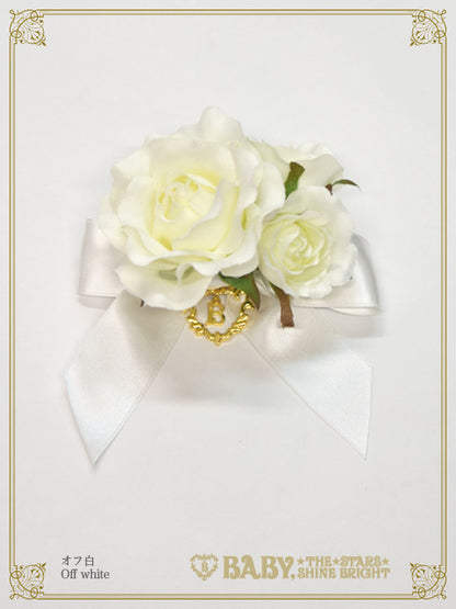 Margaret Petit Menuet Bouquet clip