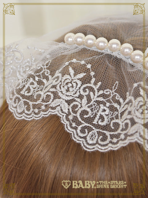 “Build-to-order” La Princesse Papillon maria veil