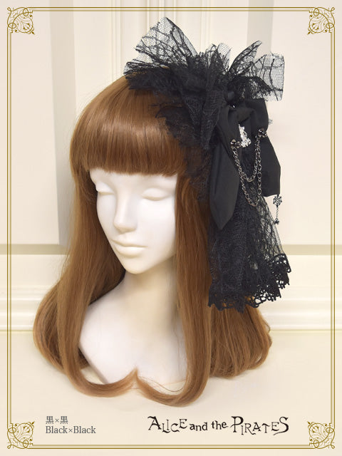 Spiderweb lace head bow